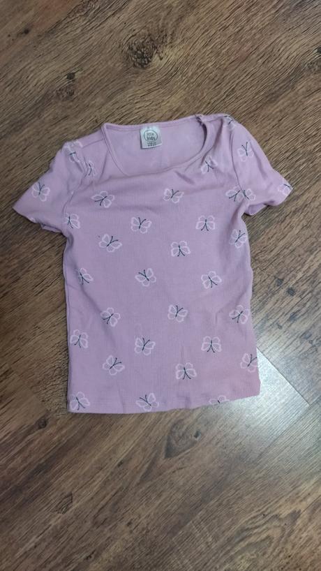 Tričko motýliky, 110