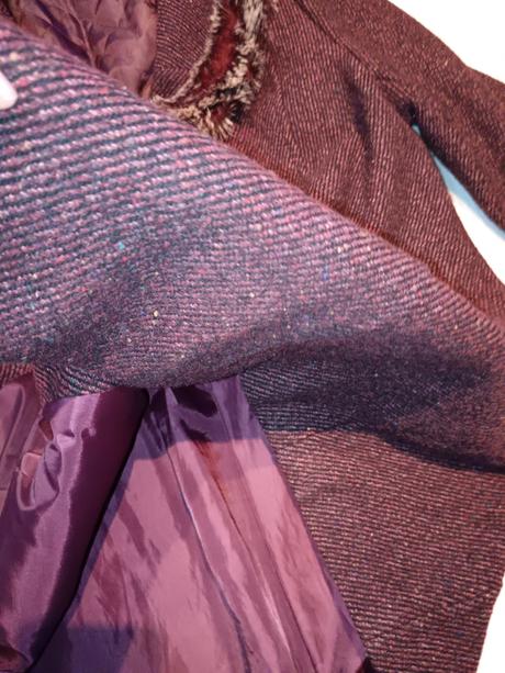 Kabát bordový veľ. 48 zn. odema, 48