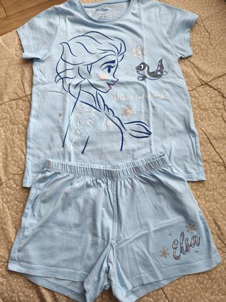 Dievčenské pyžamo, 134