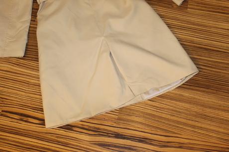 Trench coat loch v. s, s