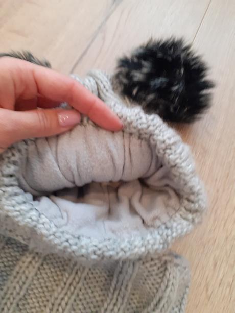 Ciapka + nakrčnik, 104