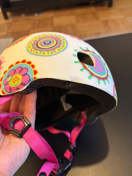 Dievčenská prilba zn. micro, veľ. xs (46-50cm), xs