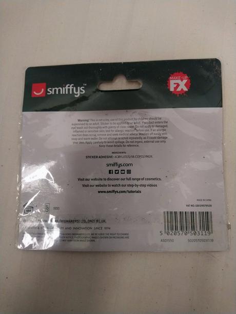 Samolepky na tvár a krk, kvapkajúca krv, smiffys,