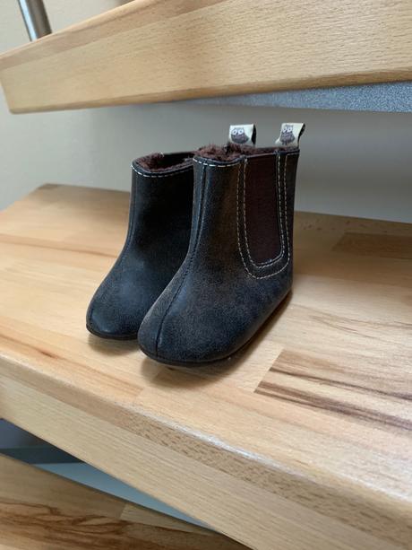 Kožené capacky 6-12, <17