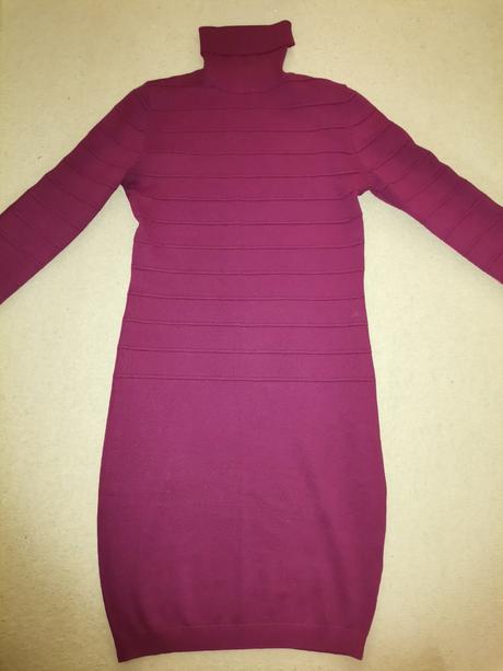 Dámske šaty veľ. 32/34, 32