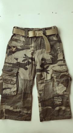 Nohavice s opaskom, tu,104