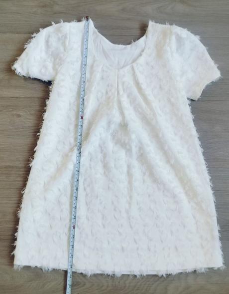 Extravagantné slávnostné šatočky, zara,140