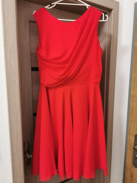 Spoločenské šaty, 42