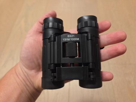 Malý ďalekohľad, binocular 8x21, 131m/1000m,