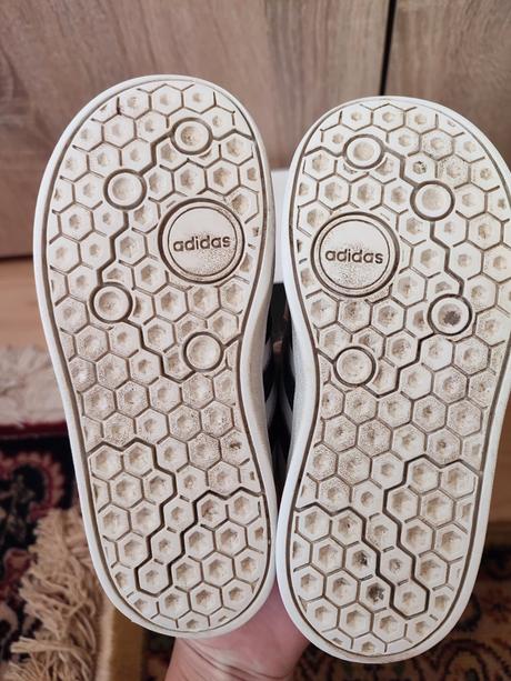 Tenisky, adidas,26