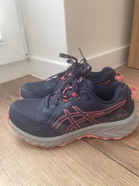 Botasky, asics,37