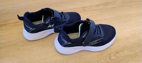 Botasky, deichmann,32