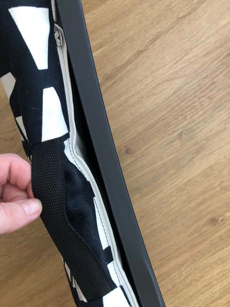 Podložka pod laptop / ikea, 