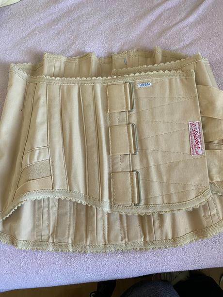 Pooperačný brušný, 