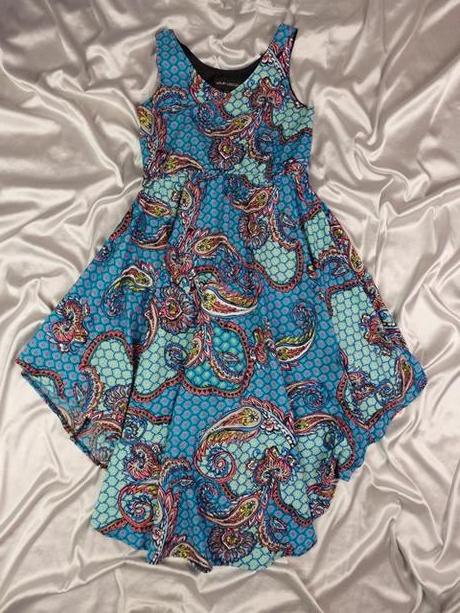 Kvalitné letné šaty, 38