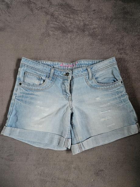 Šortky, cherokee,164