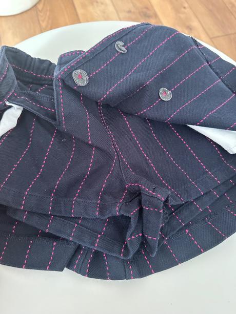 Sukna so vsitymi kratasmi, tommy hilfiger,98