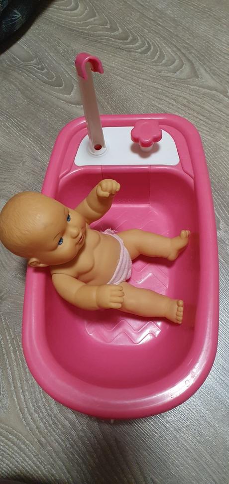 Vanicka s babikou a babika vo vajicku, 