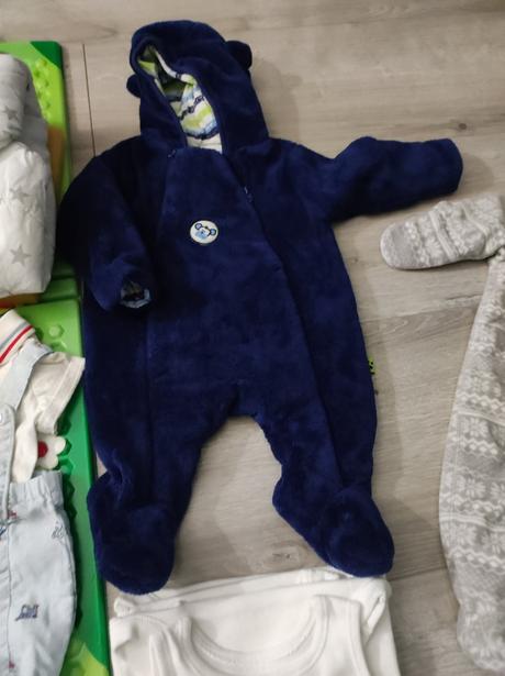 Balík oblečenia pre bábätká od 0 do 3 mesiacov, 50–62