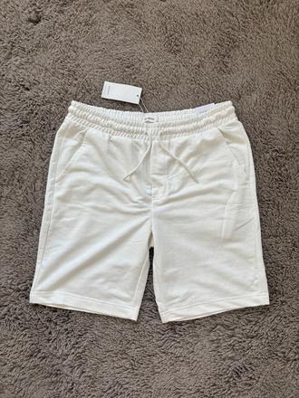 Reserved šortky, reserved,l