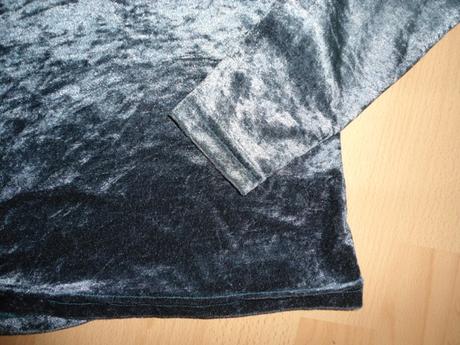 Modro-sede tricko, s