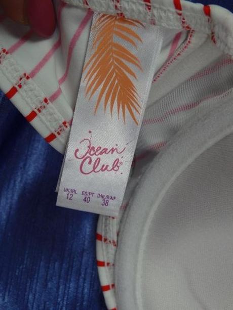 Plavková podprsenka, 40