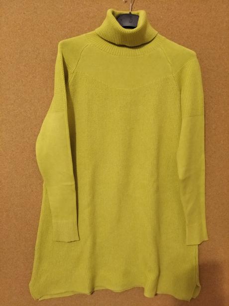 Moderné pleteninové šaty limetkovej farby, l