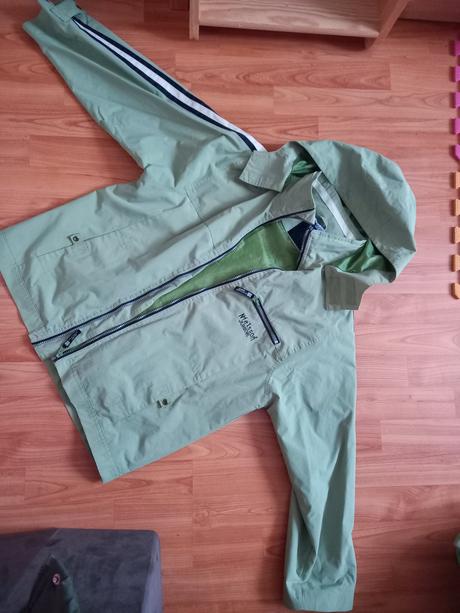 Prechodná nepremokavá bunda 152, 152