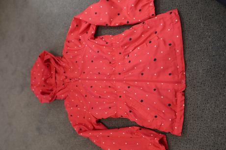 Prechodná bundička, 128