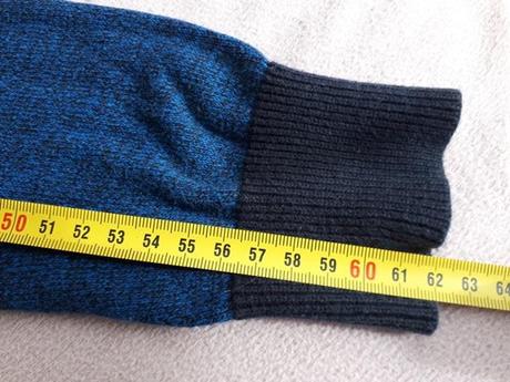 Modrý pulovrik project, 128