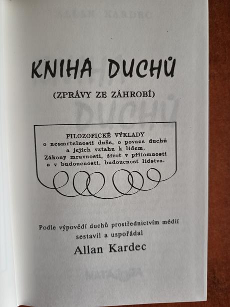 Kniha duchů,