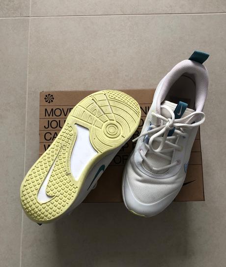 Tenisky nike veľ. 40 do telocvične, nike,40