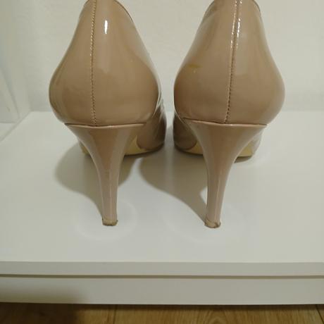 Béžové lakované lodičky, 39