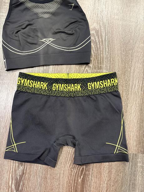 Gymshark komplet na cvicenie s, s