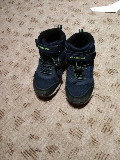 Topánky v.32, lotto,32