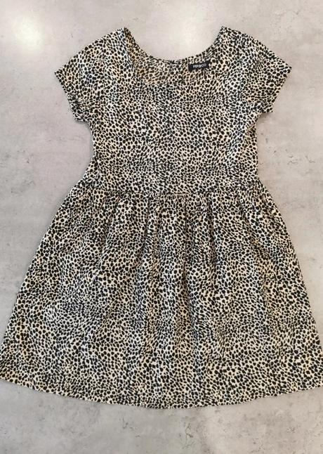 Balík oblečenia 128, 122–134