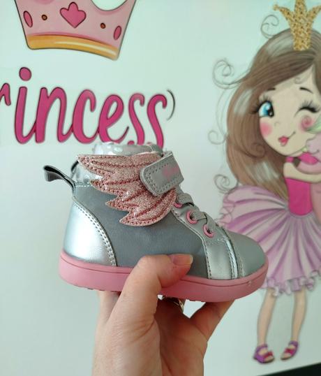 Nádherné topánočky s krídlami, gina,21