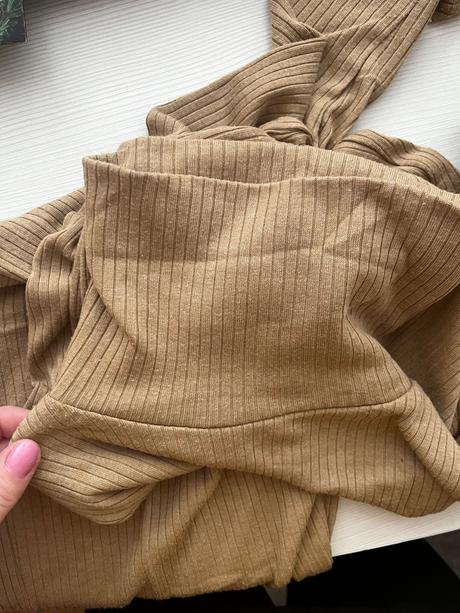 Rebrované šaty s golierom, orsay,34