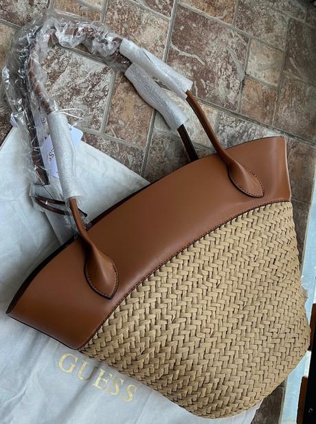 Guess kabelka - nová s visačkou a dustbagom, guess