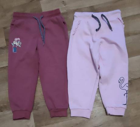 Hrubšie tepláky 98/104, lupilu,98