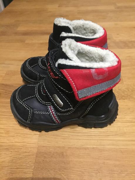 Kozene a nepremokave topanocky, 21