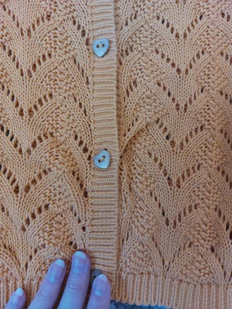 Hackovany svetrik, sinsay,122