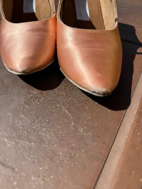 Tanečné topánky, 38