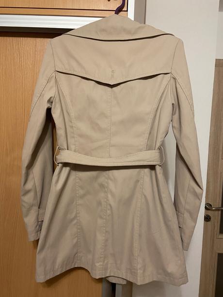 Prechodný béžový kabát, l