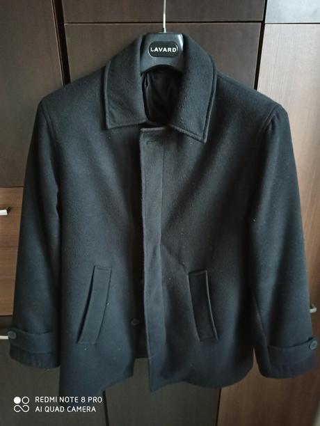 Čierny zimný kabat, 48