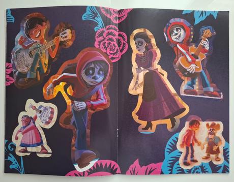 Knižka disney pixar "coco" s nálepkami,