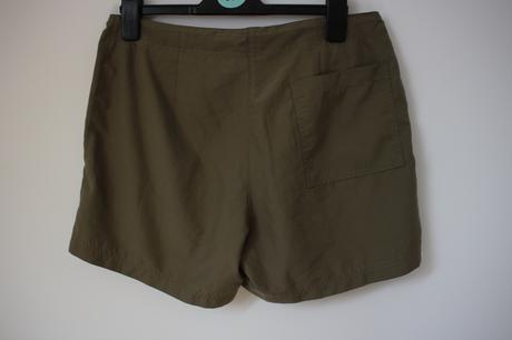 Športové kraťasy, l