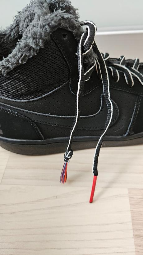 Tenisky nike zateplené kožušinou, nike,37