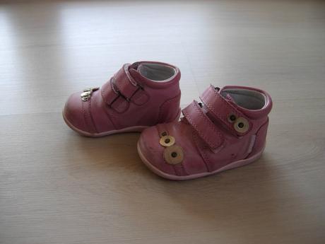 Topánky, kornecki,19