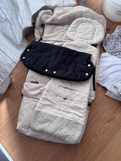 Vanička na kúpanie + fusak + doplnky na spanie, mothercare